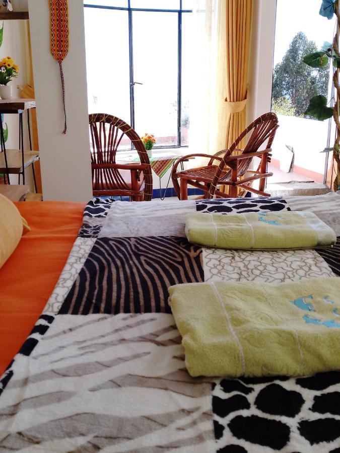 Jardin Andino Hostal 코파카바나 외부 사진